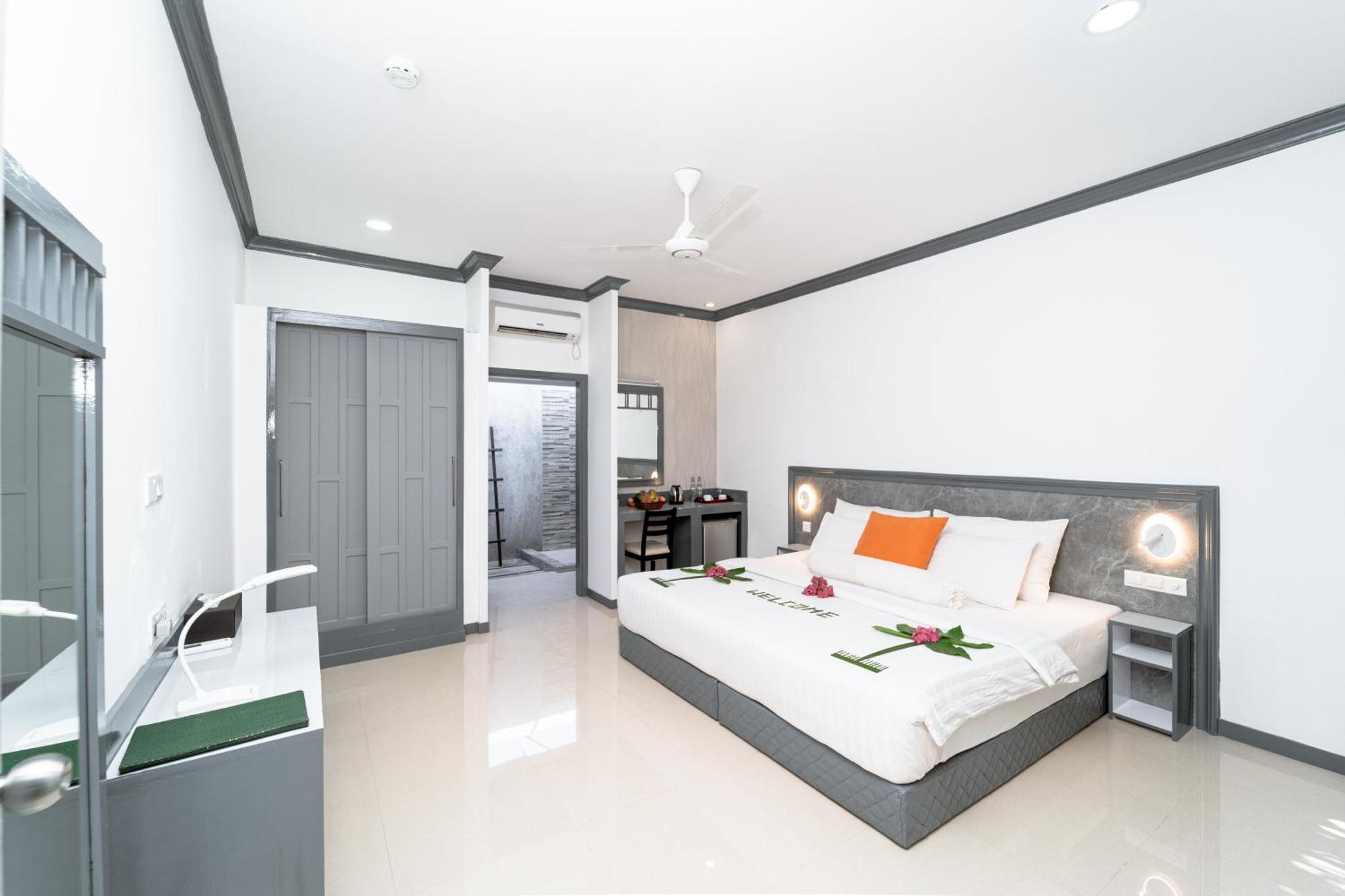 Hotel Tropical Tree Fehendhoo Exterior foto