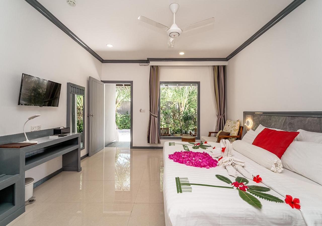 Hotel Tropical Tree Fehendhoo Exterior foto